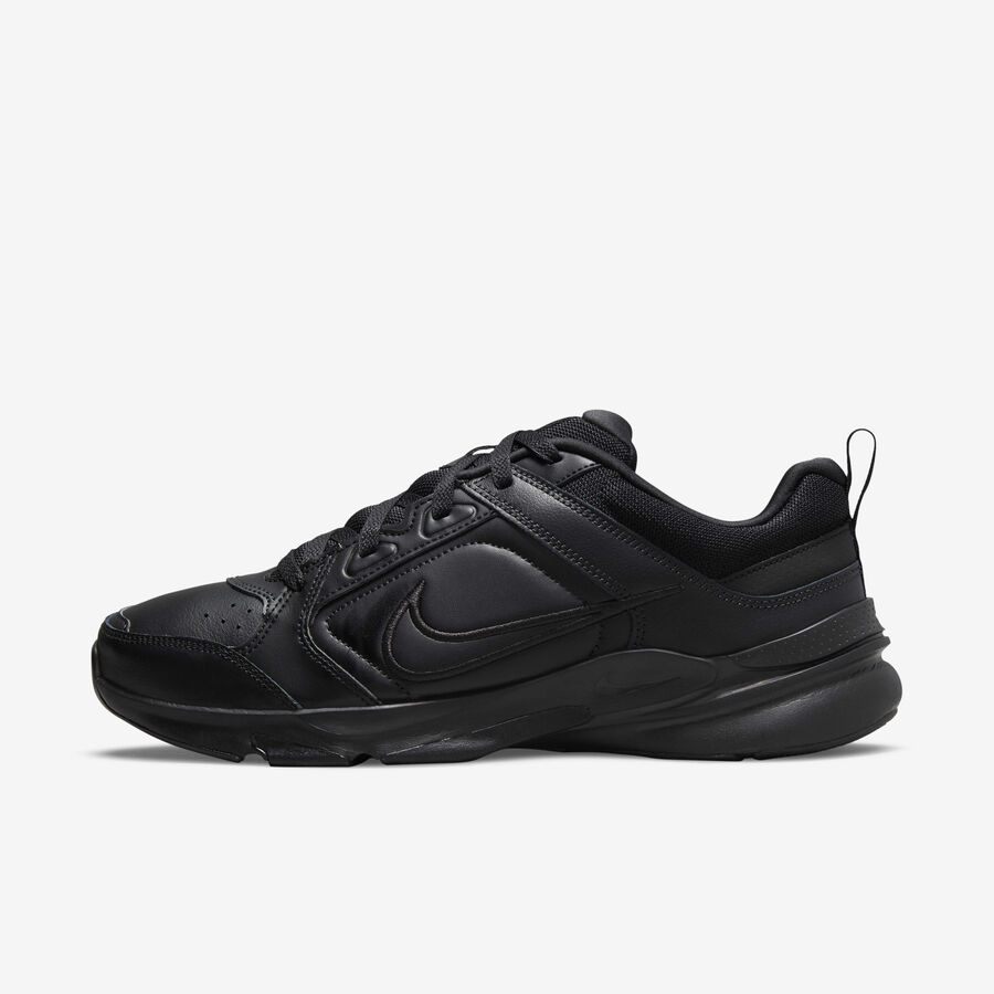 کفش مردانه Nike — Nike Defy All Day Men's Training Shoe - White/Metallic Silver/Midnight Navy — تصویر 4