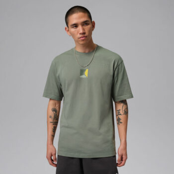 لباس مردانه Jordan — Jordan Men's Graphic T-Shirt - Black — تصویر 2